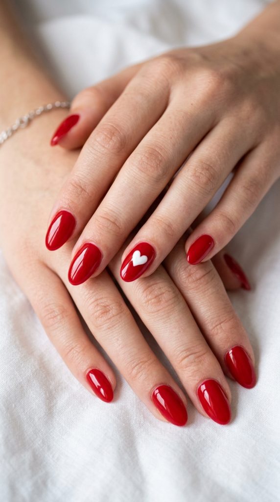 red nail designs