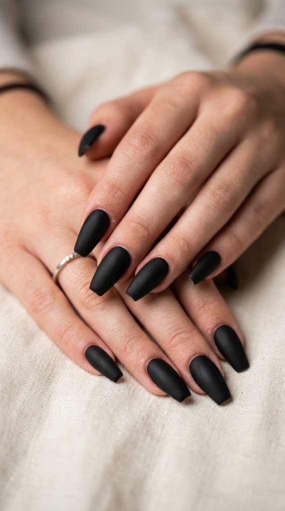 Black Acrylic Nails