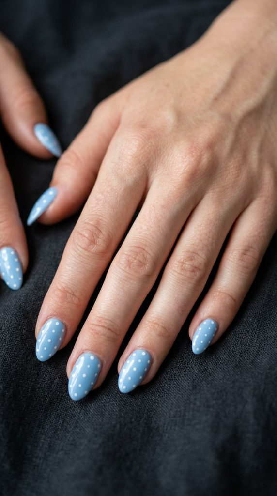 blue acrylic nails