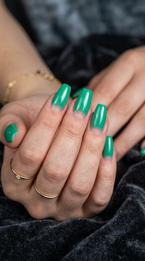 Green Acrylic Nails