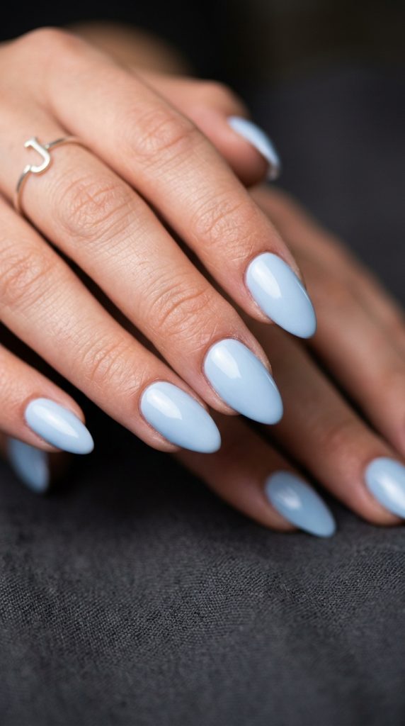 blue acrylic nails
