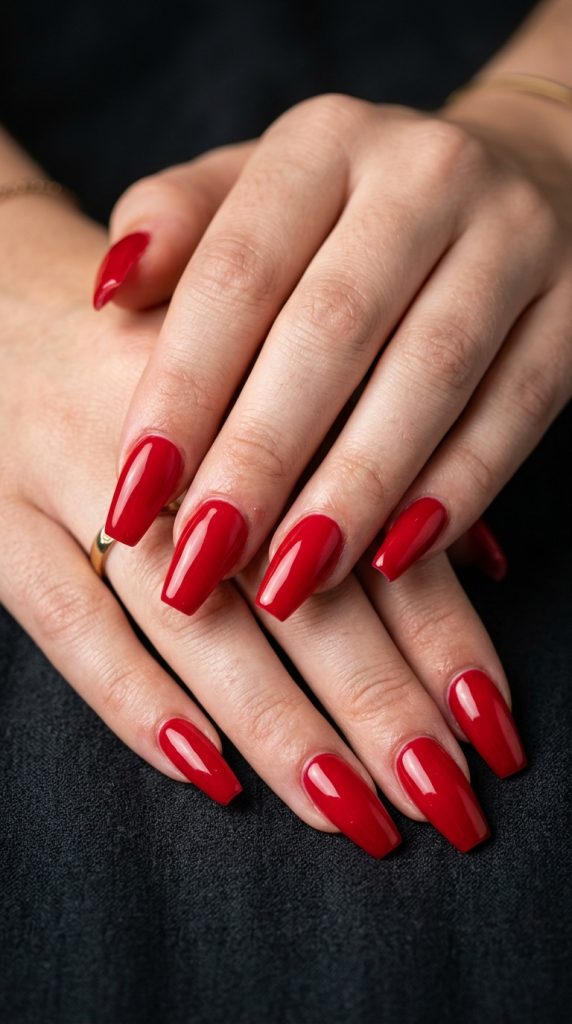 red nail designs