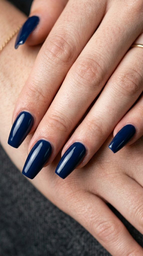 blue acrylic nails