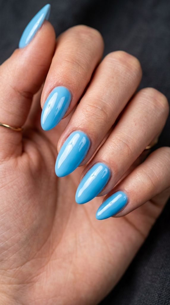 blue acrylic nails