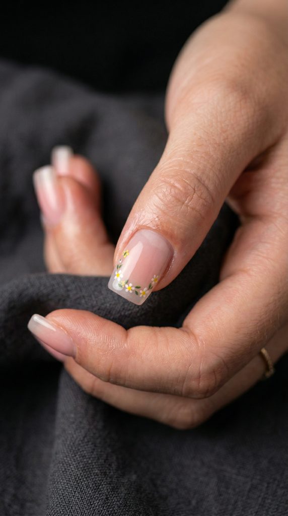 floral nail art
