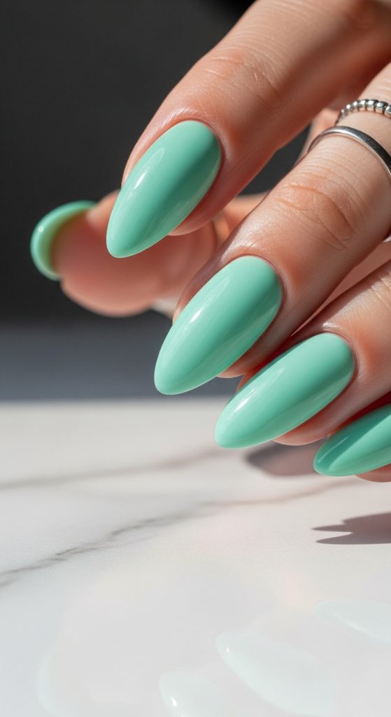 light green nails designs