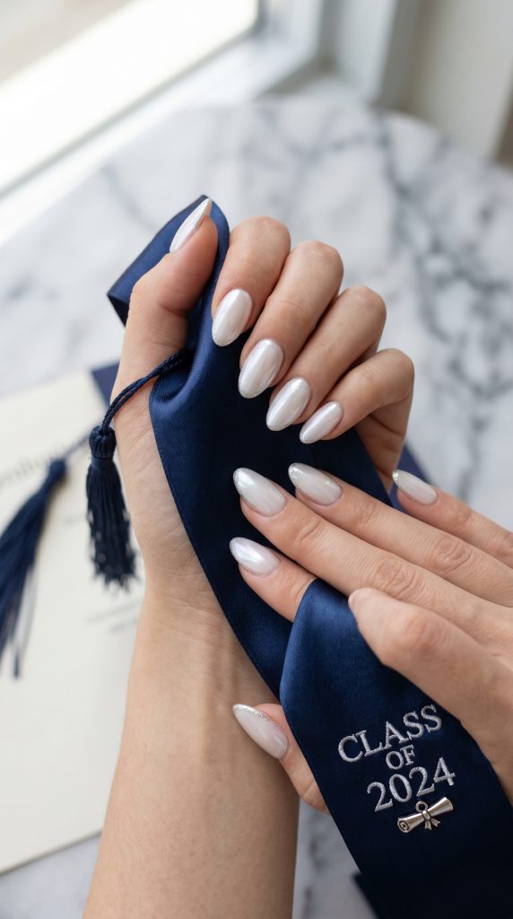 grad nails