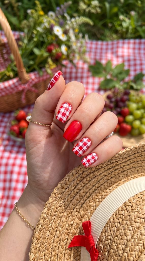 Plaid Nails